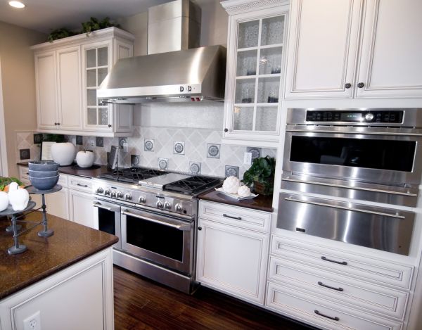 Custom Cabinet Building in Cypress